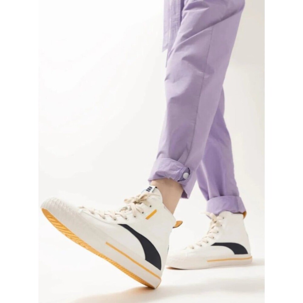 ONCEPT Bogota size 7.5 New with box